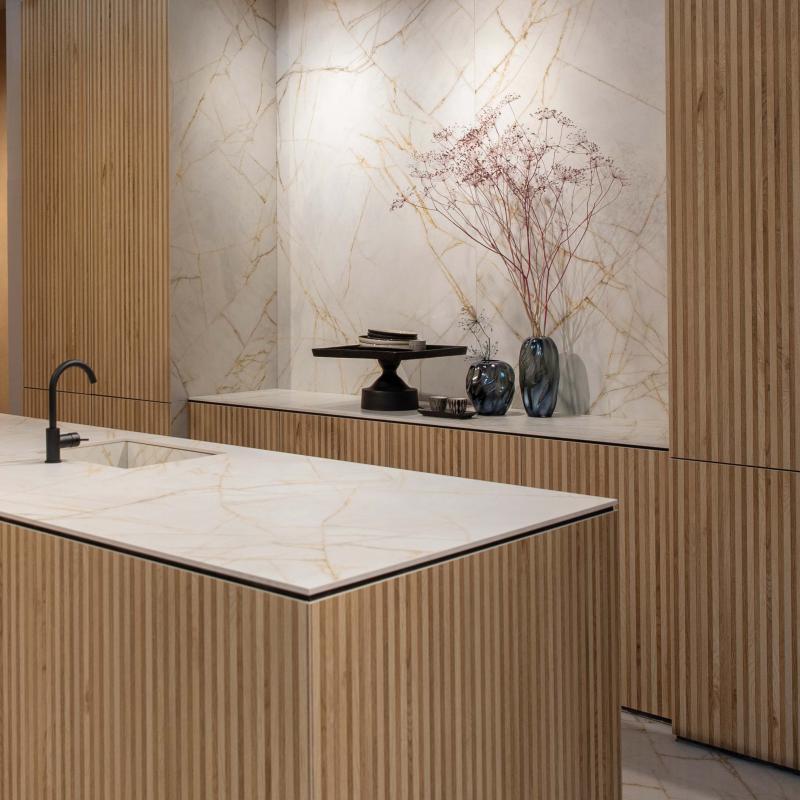 Flaviker Supreme Hedonism Goud glans 60x120
