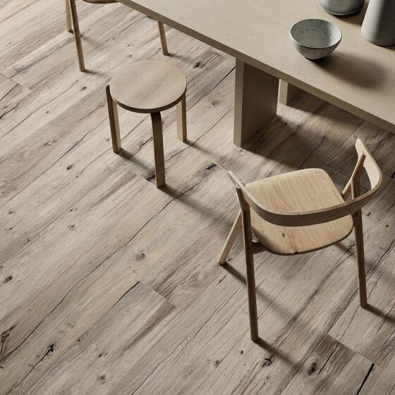 Flaviker Nordik Wood Beige mat 26x200