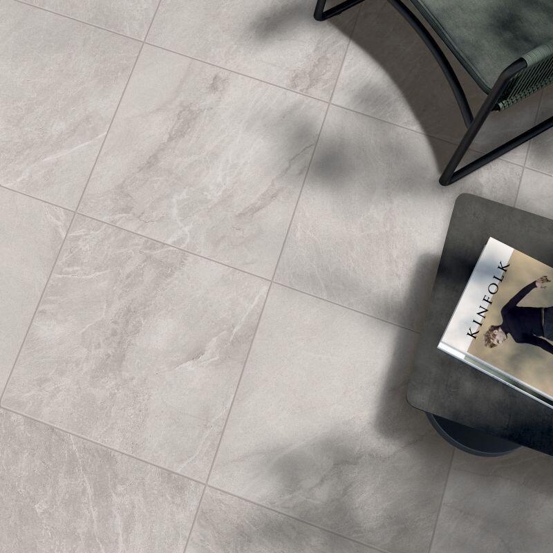 Flaviker B.savoy creme mat 60x60